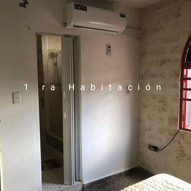 Vendo apart en Vedado 1 cuadra de la universidad no se va la luz - Img 121602883