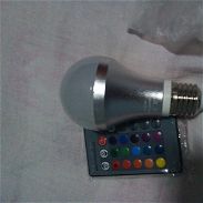 Bombillo led de colores con mando - Img 45673209