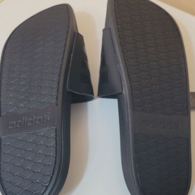 Chancletas ADIDAS ORIGINALES #15 ( 51 )...33.5 cm de talón a punta - 3/8