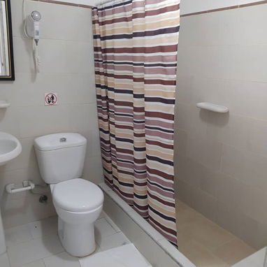 Cod. Z - Hostal en Varadero. Disponible - Img 111440197