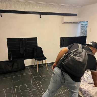Se vende casa puerta calle en centro habana(zona soterrada) - 6/9