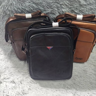Bolso grande oa hombre Jeep.  20 USD - 2/5