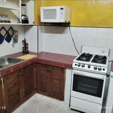 biplanta con todo por la avenida Carlos III - Img 122850408