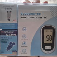 Glucómetro medidor de azúcar en sangre 50 tiras - 50 lancetas 30 USD - Img 56305978