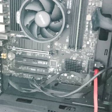 Vendo PC o computadora cañón buen precio AMD MSI Corsair - 4/6