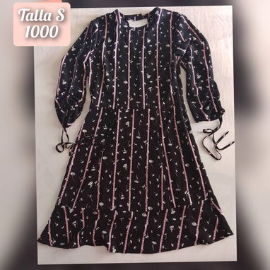 Venta de ropa de uso en perfecto estado - Img 125856738