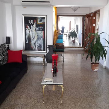 900 USD.RENTO LINEAL APARTAMENTO EN EL VEDADO POR LINEA DE 3 HABITACIONES Y SOPORTE ENERGETICO 52501177 - 3/10