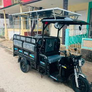 🛺*TRICICLO TOPMAQ    ✅ Motor: 2000con Extensor de rango y panel solarW ✅ Batería: 72V-58Ah (Gel) ✅ Autonomía: 120Km - Img 58181132