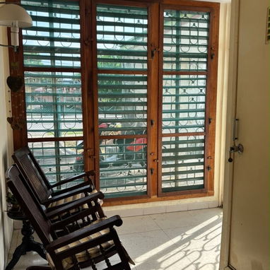 🏡 Casa Independiente en Venta | Siboney, Playa (52) - 2/10