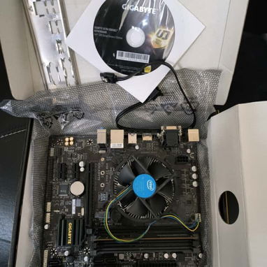 🧩 ¡EN VENTA! Kit Gigabyte B250 + G4920 + 4Gb DDR4 tel.5266I337 - Img 115879074