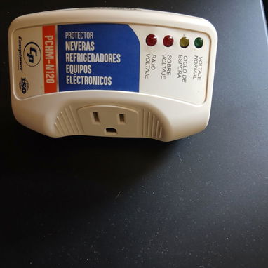 3 tipos de protector de voltaje ⚡️ 110 y 220 volt - 2/3