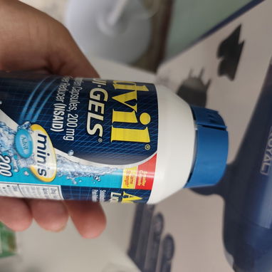 Advil , Pomo de 200 unidades❗ - Img 123045543