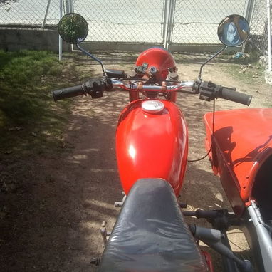 Se vende Moto Simson 250cc 4 tiempo - Img 118300598