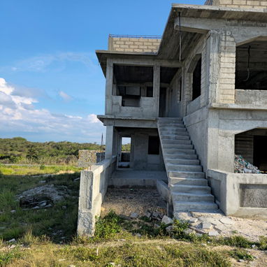 Mansión en construcción - Img 121699032