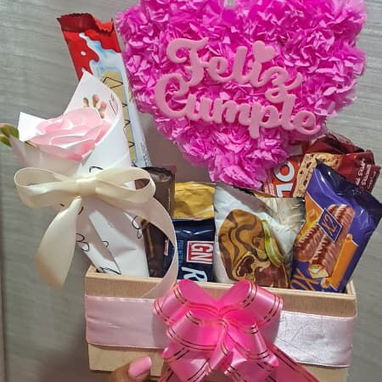 Entrega de regalos 🎁con muñecones - Img 122065915
