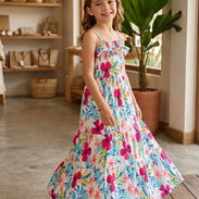 Vestido de niña entre 6 - 9 años - Img 56693865