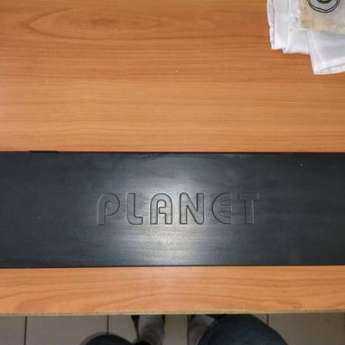 Switch de RED LAN marca Planet 24 puertos + 2 rollos de cables de red - Img 123267943