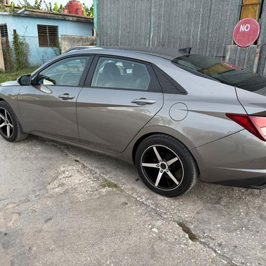 Vendo o negocio, Hyundai Elantra, 2021 - Img 119028613