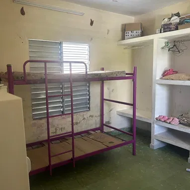 Venta casa cerca del semáforo de guanabacoa - Img 123405292