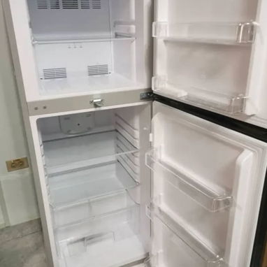 Refrigerador 9.1 pies, marca Milexus - 2/2