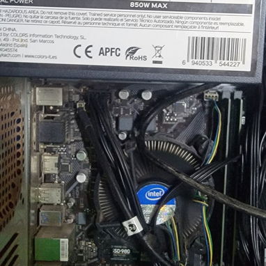 I5 10400 10ma+32gb ram ddr4+m2 1tb+monitor 24pulgada+ fuente 850w - Img 123918747