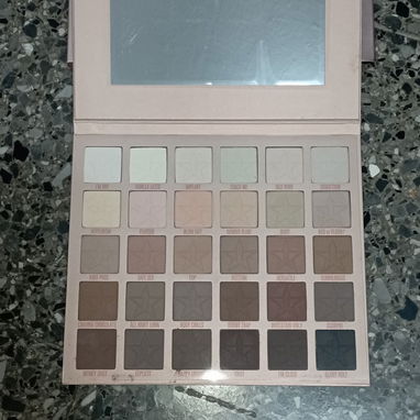 Paleta de Sombras, marca: Jeffree Star, modelo: Orgy, Original y Auténtico - 2/5