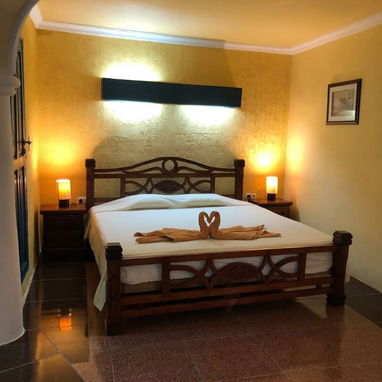 Pasadías en Cuba. Pasadía en Trinidad con piscina. Capacidad para 20 personas🦋 - Img 122509423