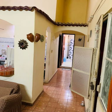 🏠✨ BH182 — ¡OPORTUNIDAD DE CASA EN CENTRO HABANA — SE DEJA CON TODO! ✨🏠 - 5/9