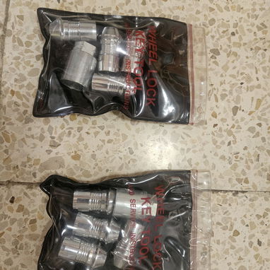 Clanes de seguridad auto - 2/2