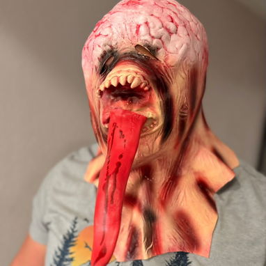 MÁSCARAS de adulto para Halloween 2026 - 4/5