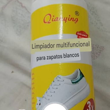 Espuma para limpiar zapatos blancos. - 4/6