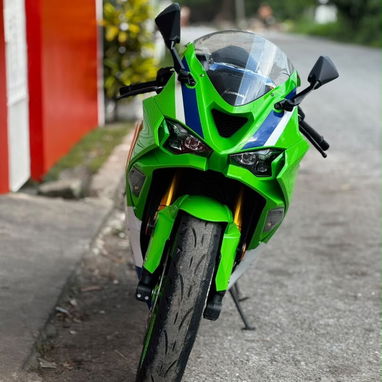 Moto Kawasaki - 4/6