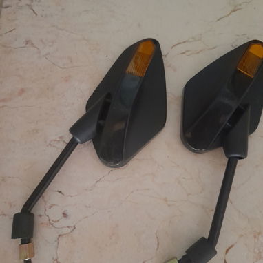 Espejos para triciclo pareja nueva 20usd - 2/2