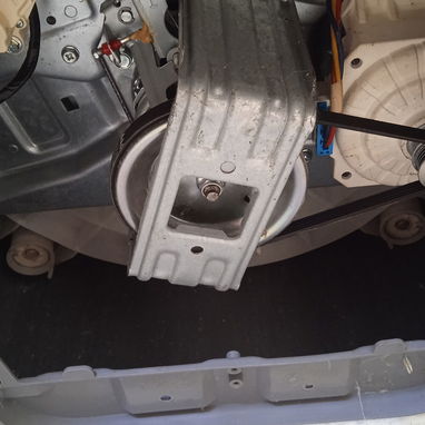 lavadora automática LG 13kilos como nueva traída de panama llamar al 53098217 - Img 122326213