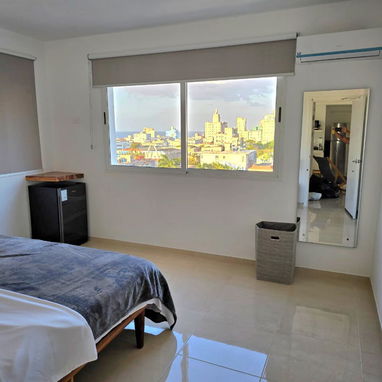 RENTA EN VEDADO - Img 116478137
