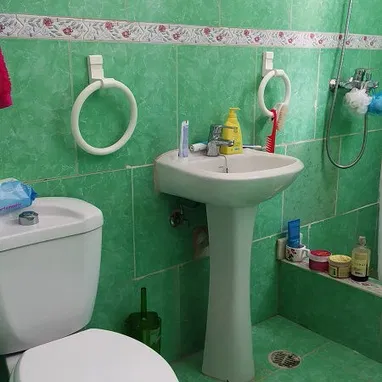 Apto. seminterior 1/4, amueblado, 47m², Habana Vieja (HV-13) - Img 93767435