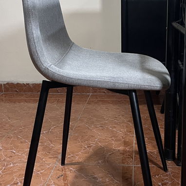 Conjunto de 4 Sillas Importadas con Tapiz Lino de Color Gris New en Caja Sellada - Img 124781112