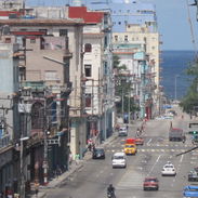 SE ALQUILA APARTAMENTO A ESTUDIANTES EXTRANJEROS OFERTA ESPECIAL JUNIO-JULIO - Img 52510226