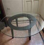 Vendo mesa para sala con vidrio redondo - Img 45715685