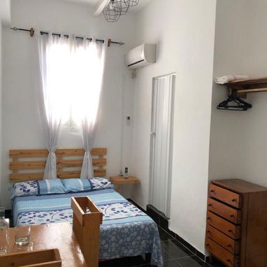 🏡 Reserva un Apartamento VIP en El Vedado, La Habana - Img 118268077