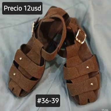 Tenis y sandalias de calidad - 3/4