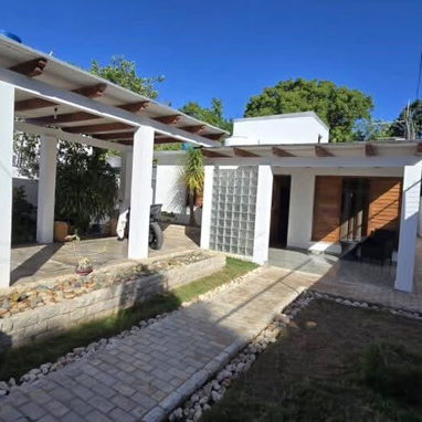 🔥RESIDENCIA EXCLUSIVA CON PISCINA - Img 120438376