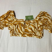 Blusa de mujer - Img 56879280