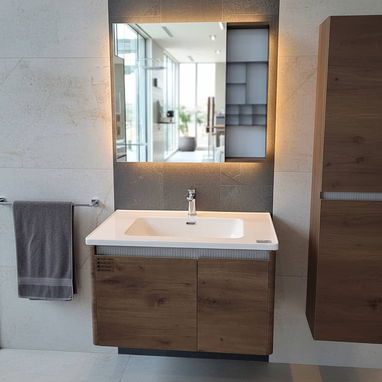 JUEGO DE BAÑO, LAVAMANOS CON MUEBLE Y TAZAS"" - Img 121166510