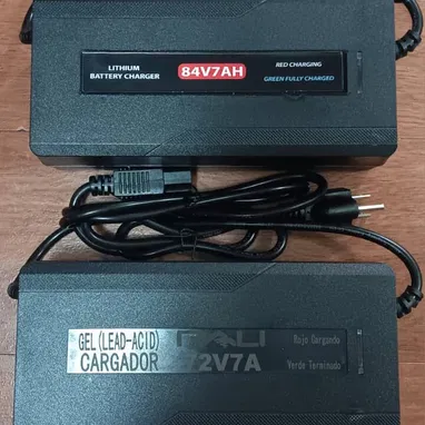 Cargador para su moto electrica todo los amperages solo llame o escriba al WhatsApp - Img 118900033