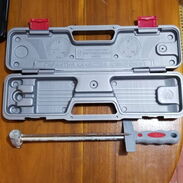 Caja de herramientas y llave de ángulo nuevas en su caja - Img 45055524