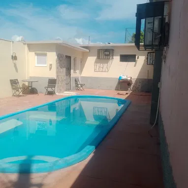 Se vende casa en Cárdenas - 2/10