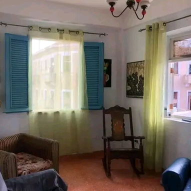 Se vende apartamento ubicado en Centro Habana a solo una cuadra del Barrio Chino/ Manrique y Dragones - 2/10