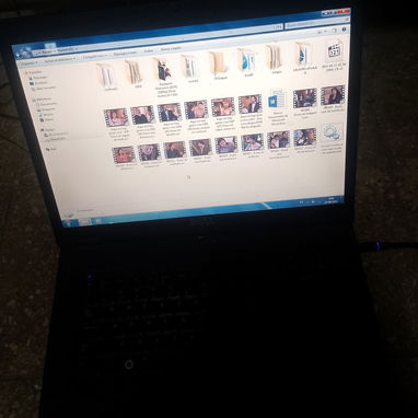 Vendo laptop(20 mil cup) las propiedades están en la foto eh Sido el único dueño , solo funciona a la corriente como tod - Img 118732204