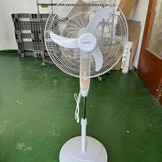 Se vende ventilador de pedestal Desmatt‼️🚨 - Img 45689226